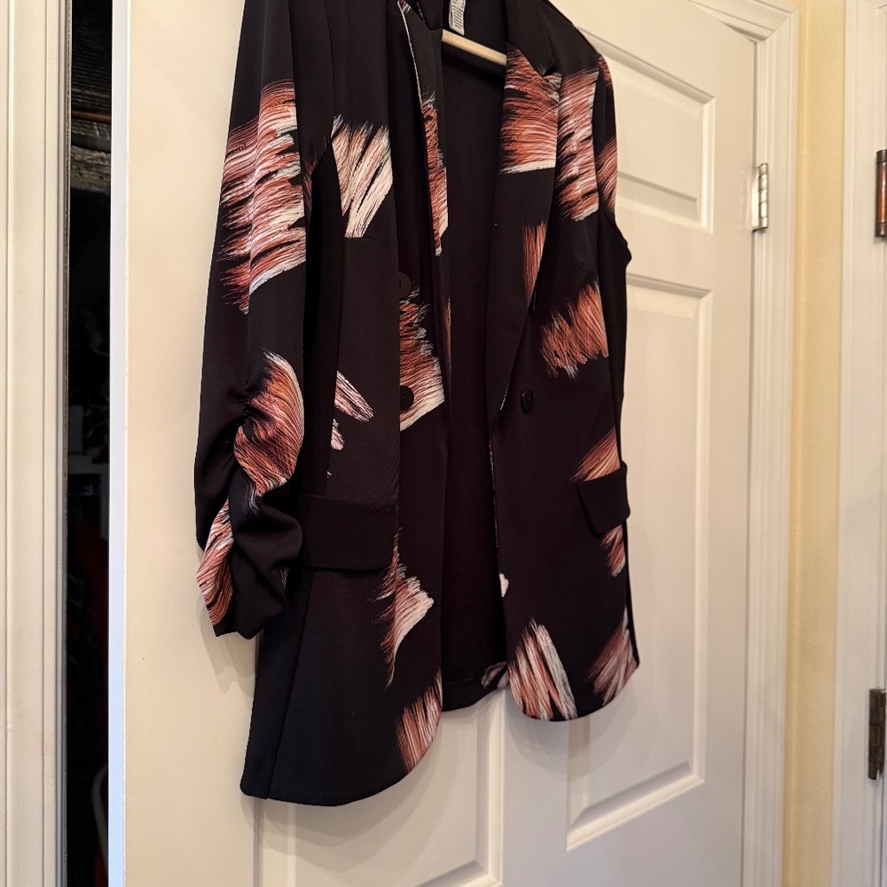 Joseph Ribkoff Blazer  Black with subtle feather print slightly ruched  sleeves